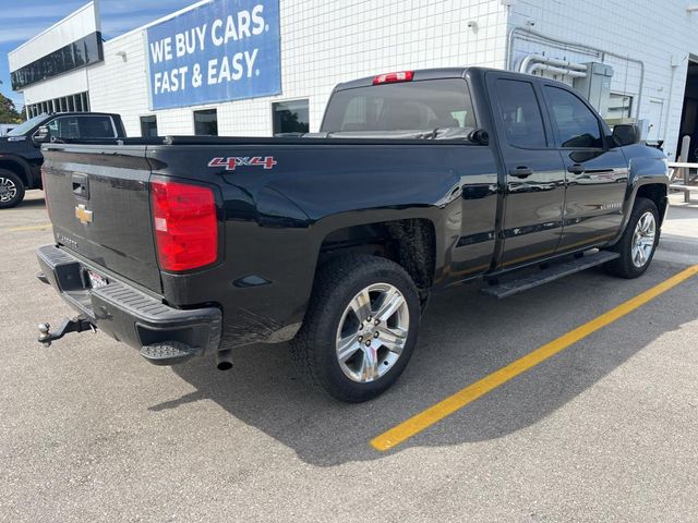 2017 Chevrolet Silverado 1500 Custom