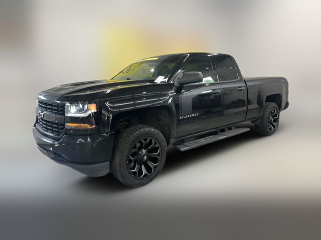 2017 Chevrolet Silverado 1500 Custom