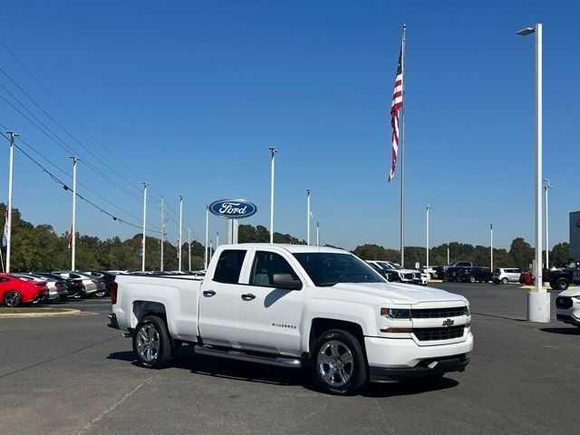 2017 Chevrolet Silverado 1500 Custom