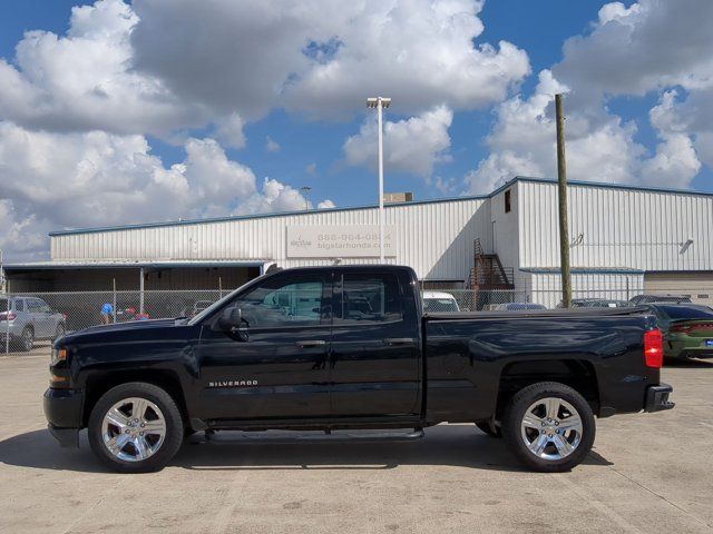 2017 Chevrolet Silverado 1500 Custom