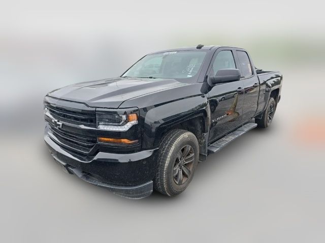 2017 Chevrolet Silverado 1500 Custom