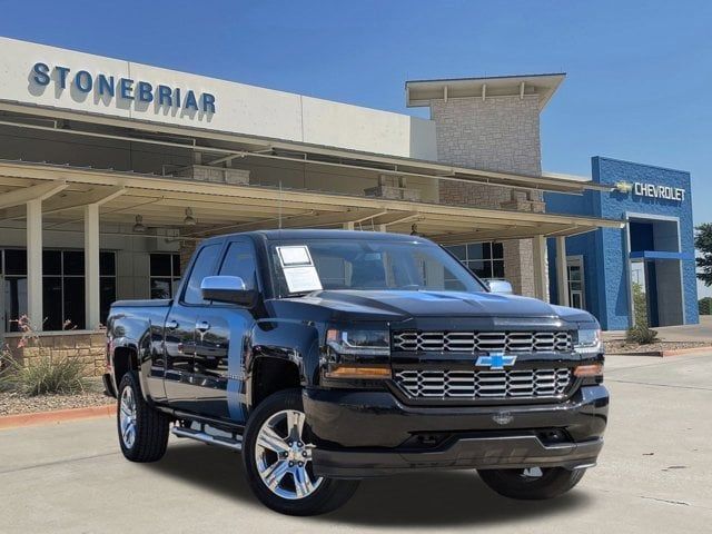 2017 Chevrolet Silverado 1500 Custom