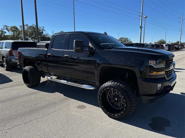 2017 Chevrolet Silverado 1500 Custom