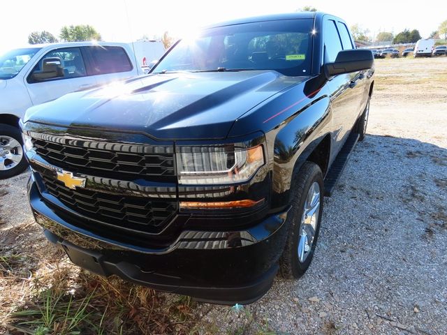 2017 Chevrolet Silverado 1500 Custom