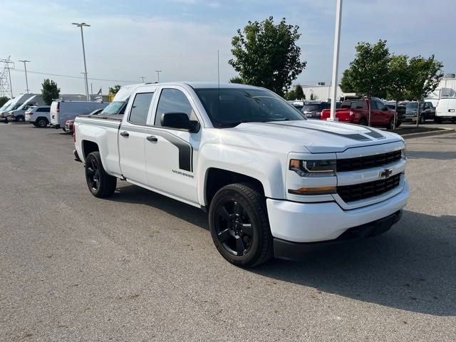 2017 Chevrolet Silverado 1500 Custom