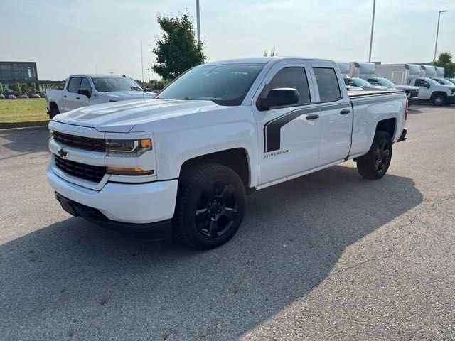 2017 Chevrolet Silverado 1500 Custom