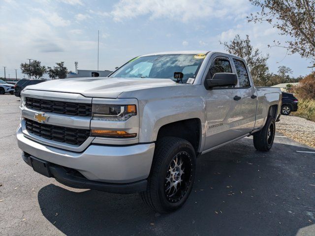 2017 Chevrolet Silverado 1500 Custom