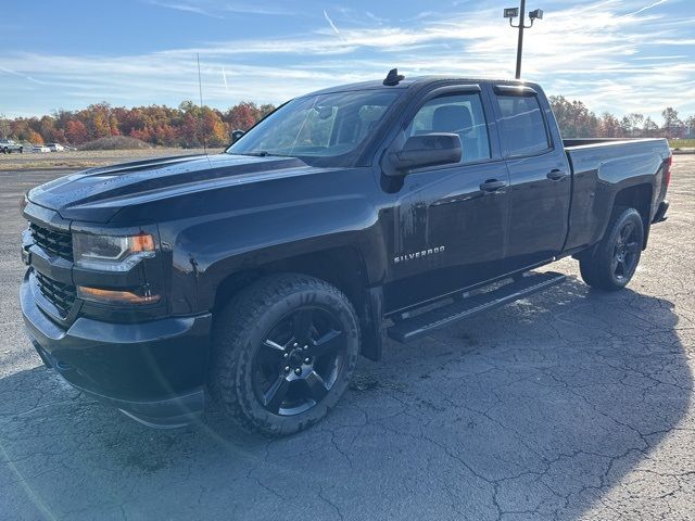 2017 Chevrolet Silverado 1500 Custom