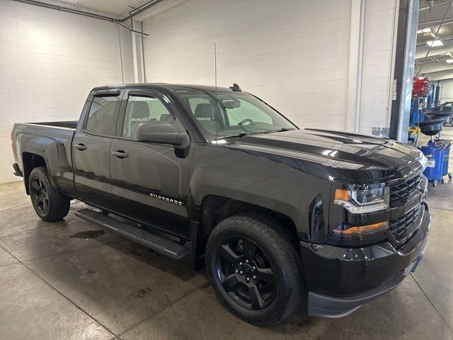 2017 Chevrolet Silverado 1500 Custom