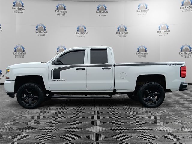 2017 Chevrolet Silverado 1500 Custom