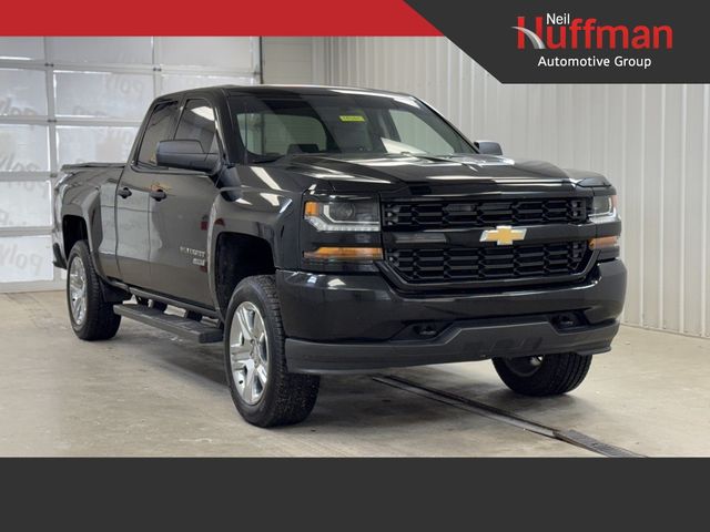 2017 Chevrolet Silverado 1500 Custom