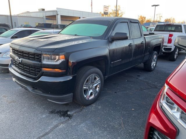 2017 Chevrolet Silverado 1500 Custom