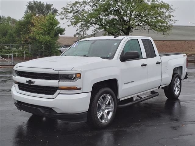 2017 Chevrolet Silverado 1500 Custom