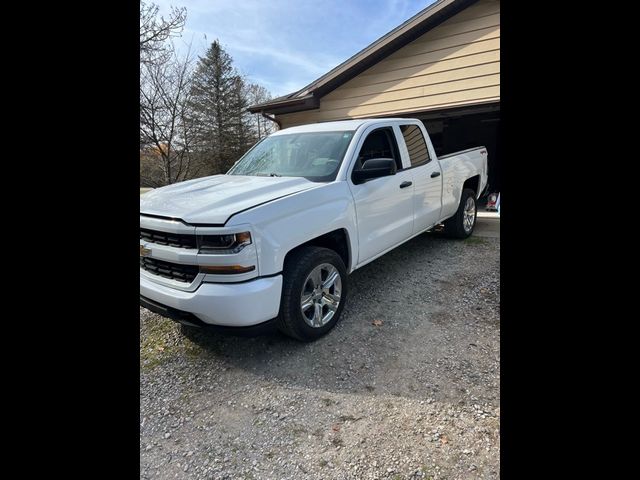 2017 Chevrolet Silverado 1500 Custom