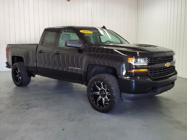 2017 Chevrolet Silverado 1500 Custom