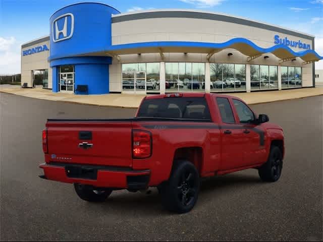 2017 Chevrolet Silverado 1500 Custom