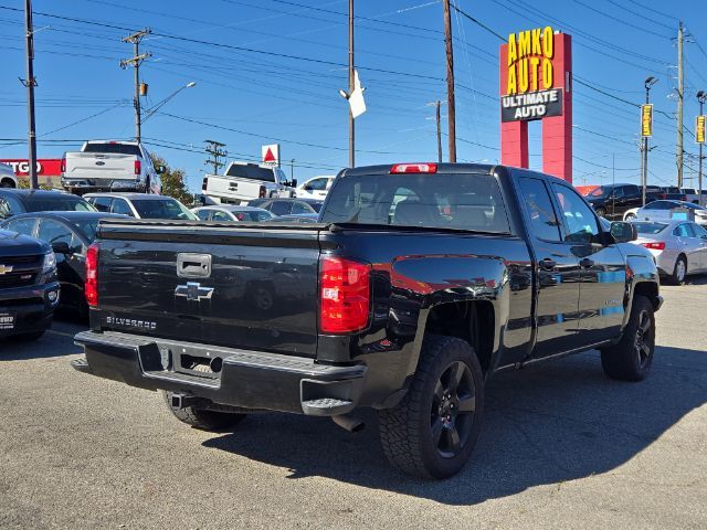 2017 Chevrolet Silverado 1500 Custom