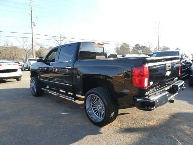 2017 Chevrolet Silverado 1500 High Country