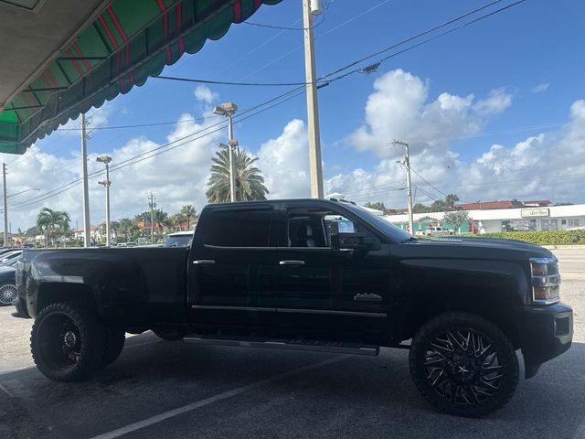 2017 Chevrolet Silverado 3500HD High Country