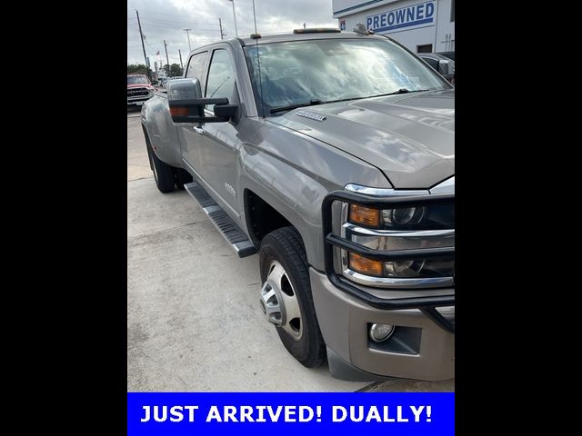 2017 Chevrolet Silverado 3500HD High Country