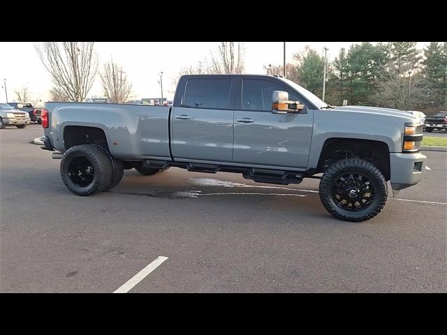 2017 Chevrolet Silverado 3500HD LTZ