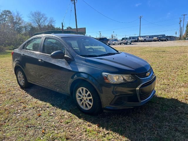 2017 Chevrolet Sonic LT