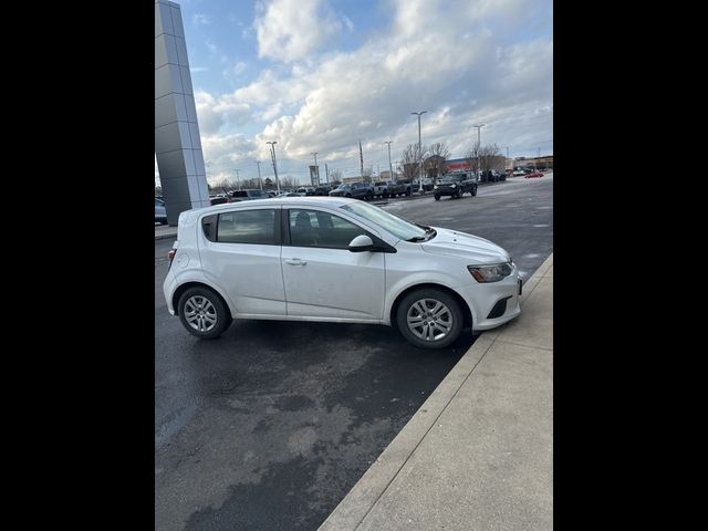 2017 Chevrolet Sonic LT