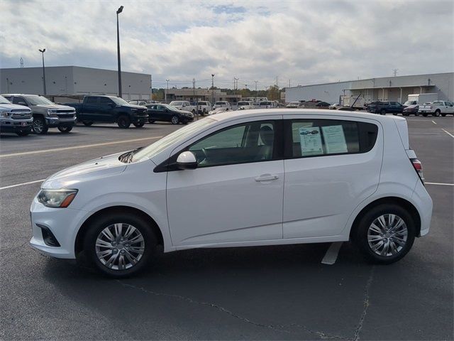 2017 Chevrolet Sonic LT