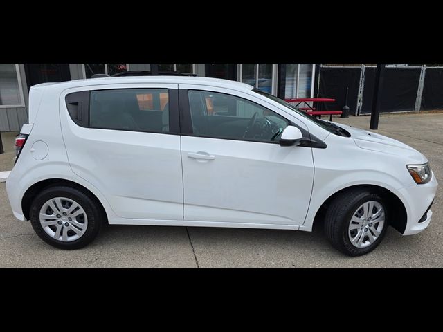 2017 Chevrolet Sonic LT