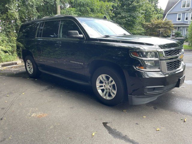 2017 Chevrolet Suburban LS