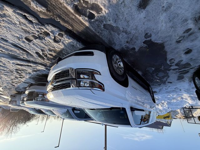 2017 Chevrolet Suburban LS