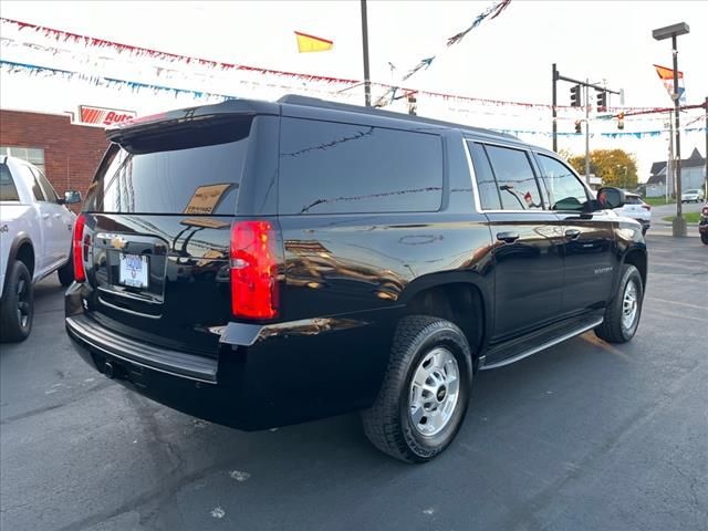 2017 Chevrolet Suburban LS