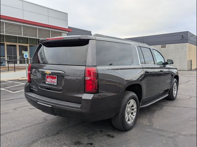 2017 Chevrolet Suburban LT