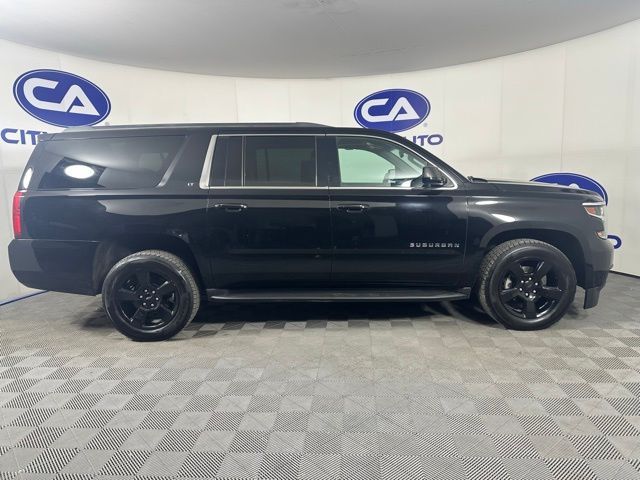 2017 Chevrolet Suburban LT