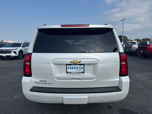 2017 Chevrolet Suburban LT