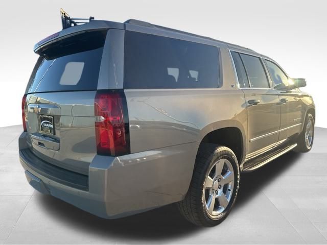 2017 Chevrolet Suburban LT