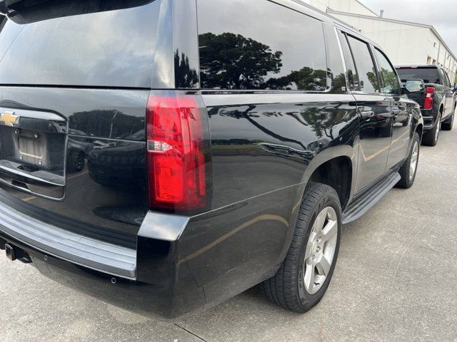 2017 Chevrolet Suburban LT