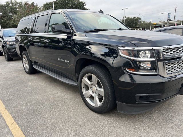 2017 Chevrolet Suburban LT