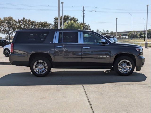 2017 Chevrolet Suburban LT