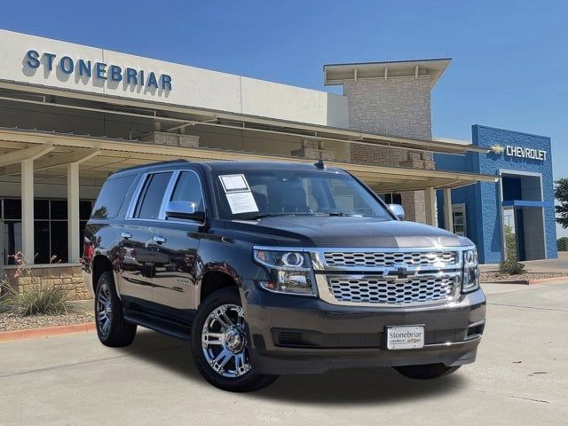 2017 Chevrolet Suburban LT