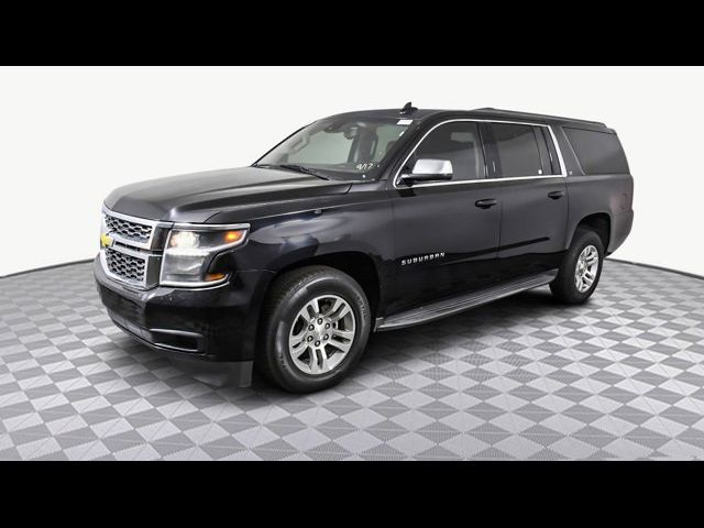 2017 Chevrolet Suburban LT