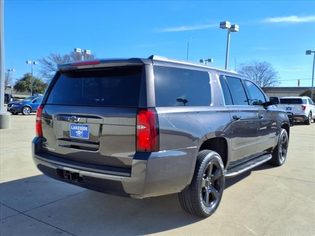 2017 Chevrolet Suburban LT