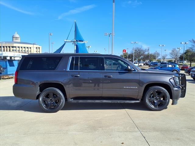 2017 Chevrolet Suburban LT