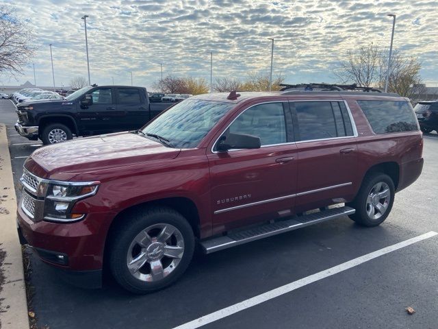 2017 Chevrolet Suburban LT