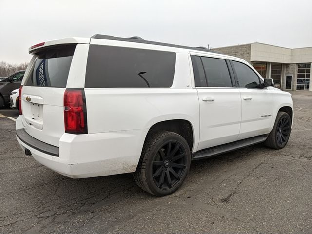 2017 Chevrolet Suburban LT