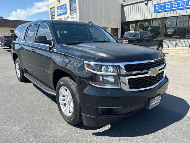 2017 Chevrolet Suburban LT