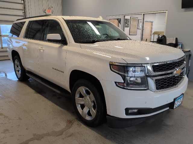 2017 Chevrolet Suburban LT