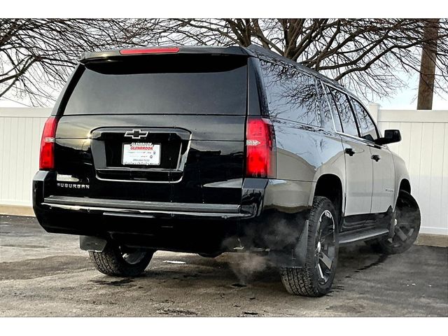 2017 Chevrolet Suburban LT