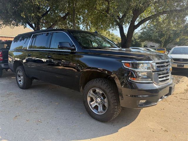 2017 Chevrolet Suburban LT