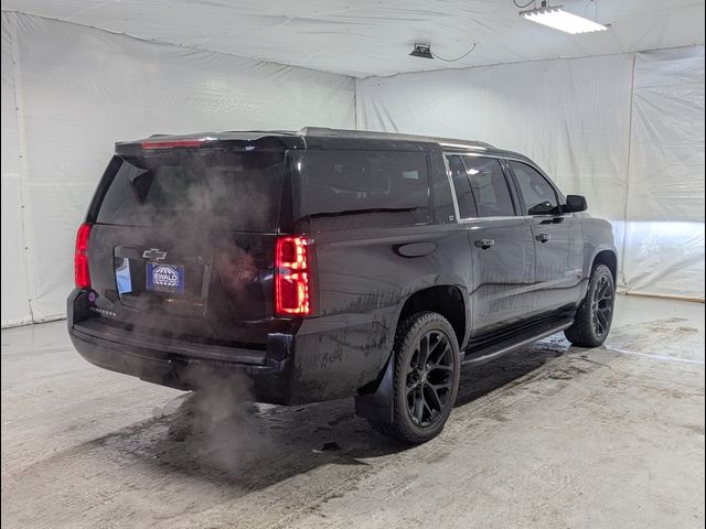 2017 Chevrolet Suburban LT